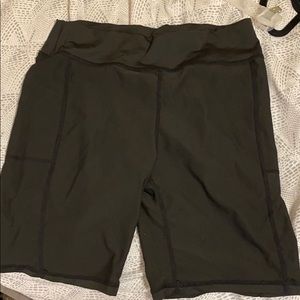 black biker shorts